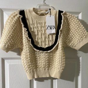 ZARA CROPPED KNIT TOP. ROUND NECK, SHORT SLEEVES.